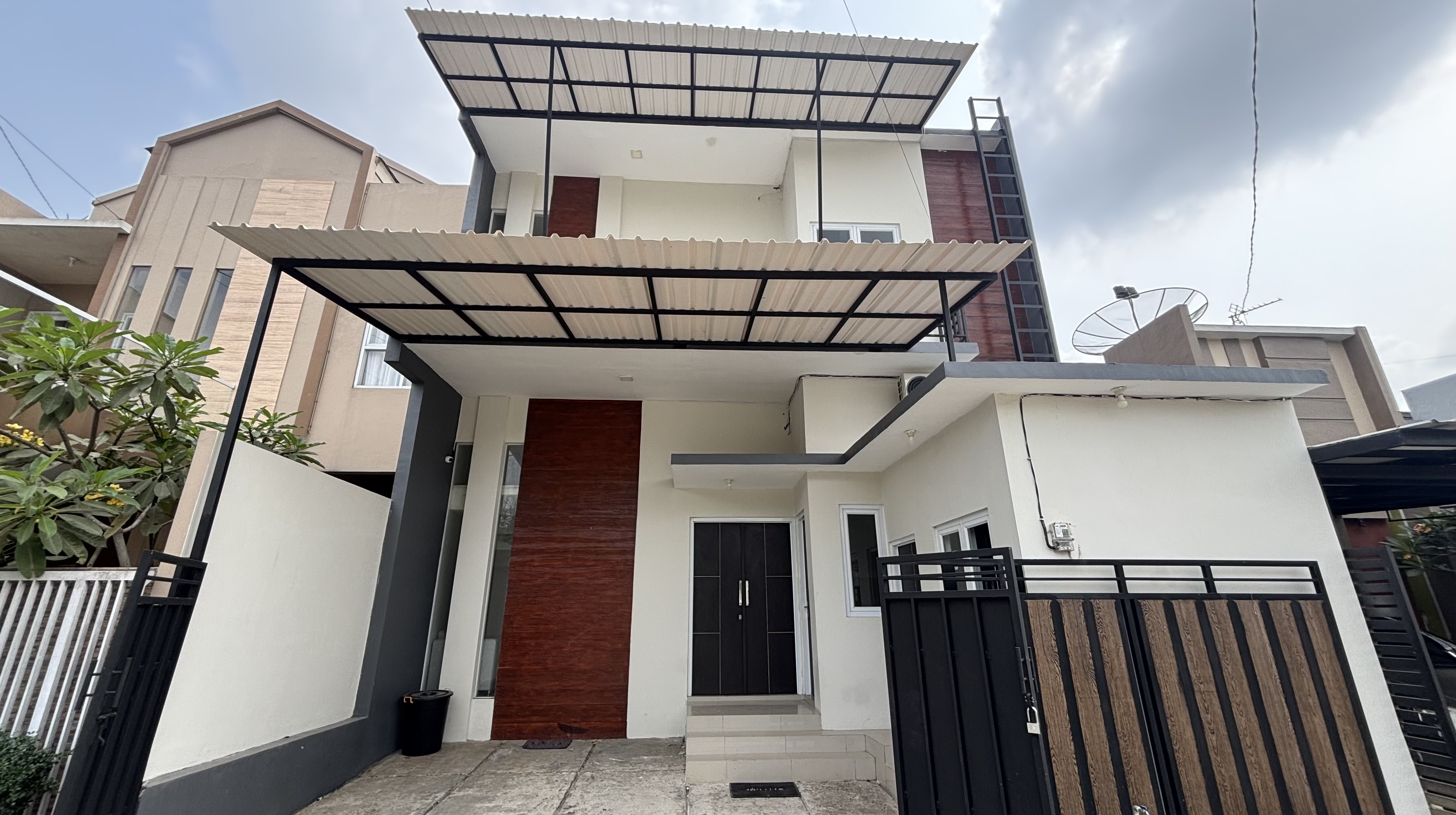 Nara Kost